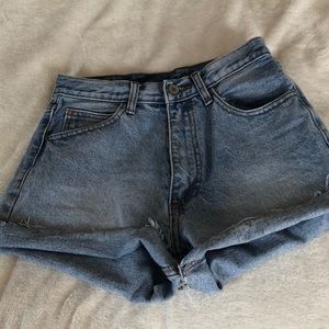 Light denim shorts
